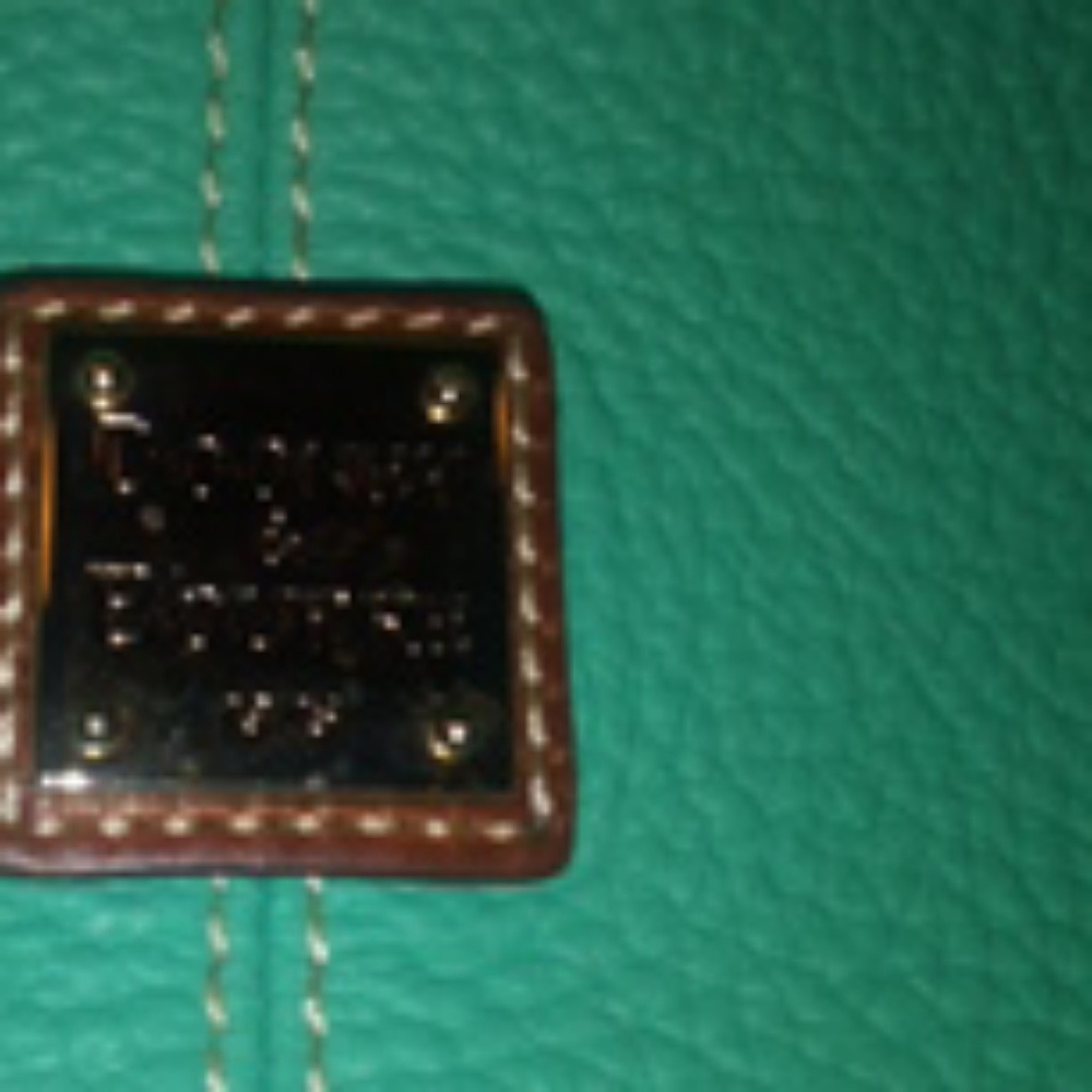 Purse - Picture 2 of 4